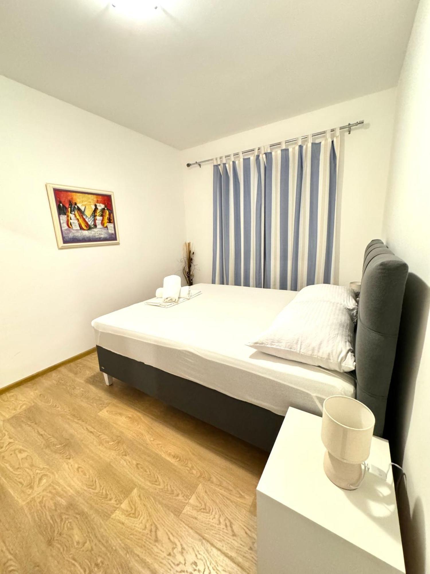 Apartment Gitara ดูบรอฟนิก ภายนอก รูปภาพ