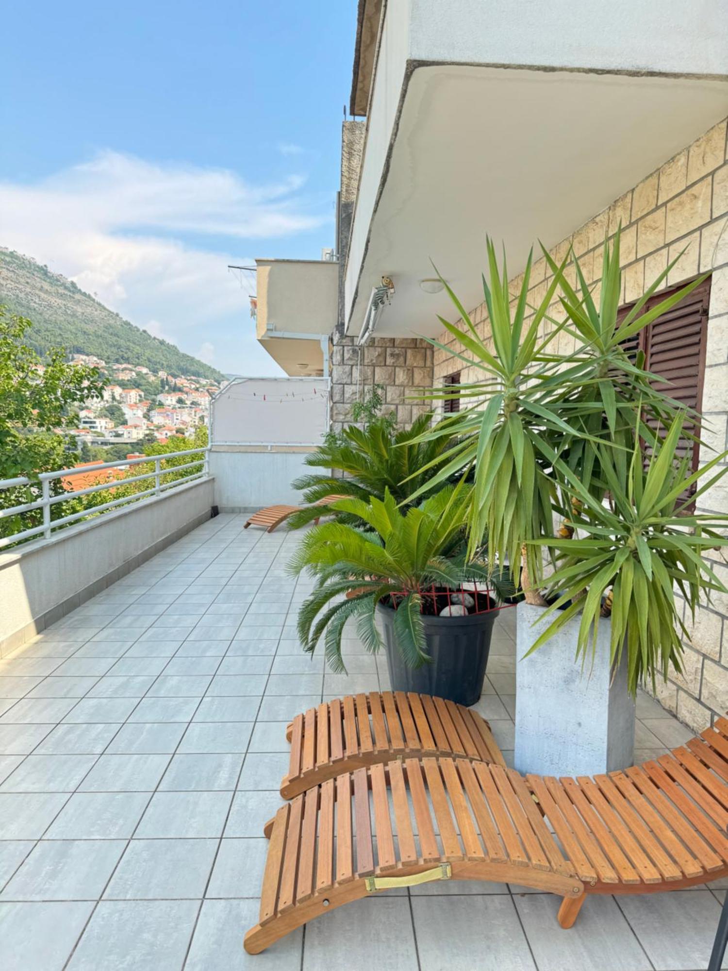 Apartment Gitara ดูบรอฟนิก ภายนอก รูปภาพ