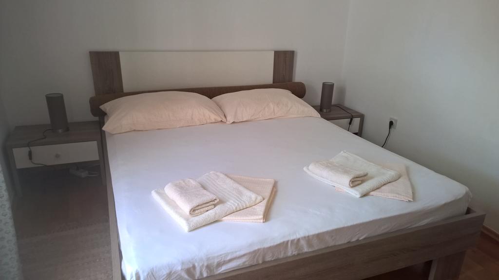 Apartment Gitara ดูบรอฟนิก ภายนอก รูปภาพ
